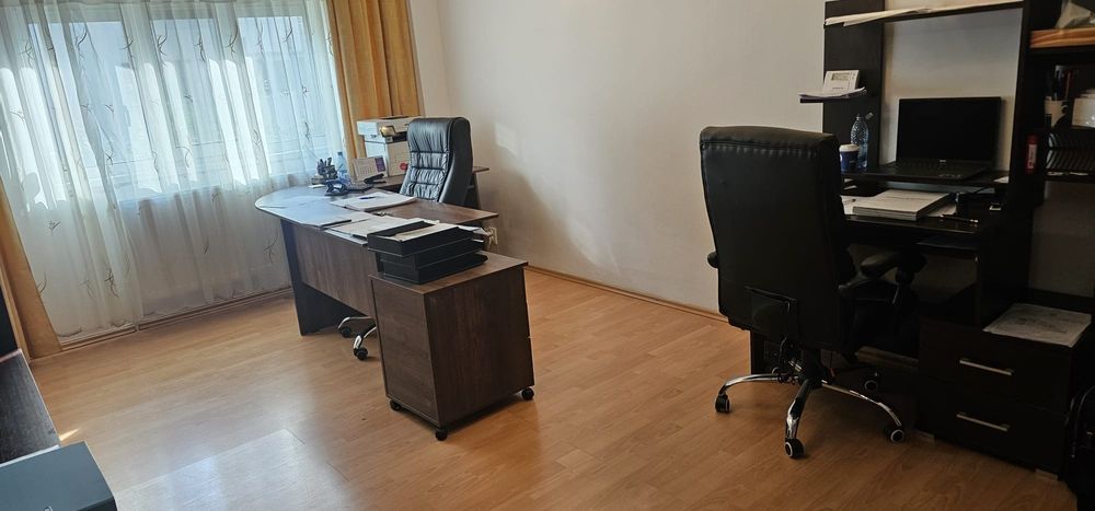 Apartament 2 camere decomdat Str. Ciochinescu (Unirii Sud)