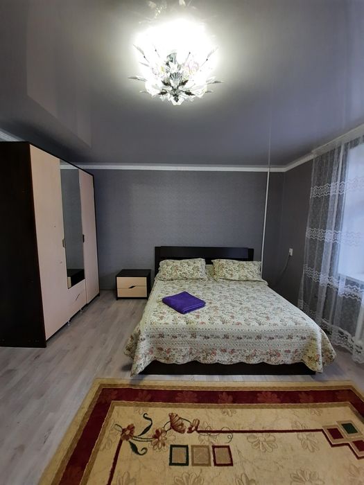 1 ком Евро в центре почасовая 1 000