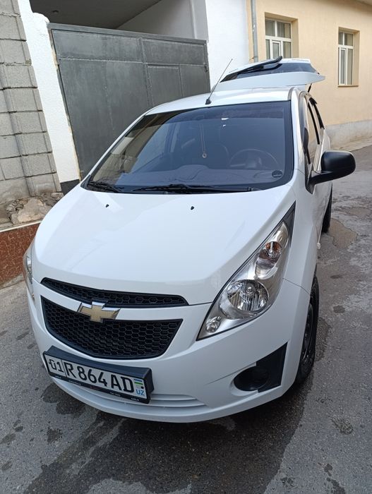 Spark sotiladi yoki õzini puliga 1 yilga bõlib tõlashga