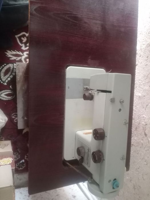 Chok mashina sotiladi