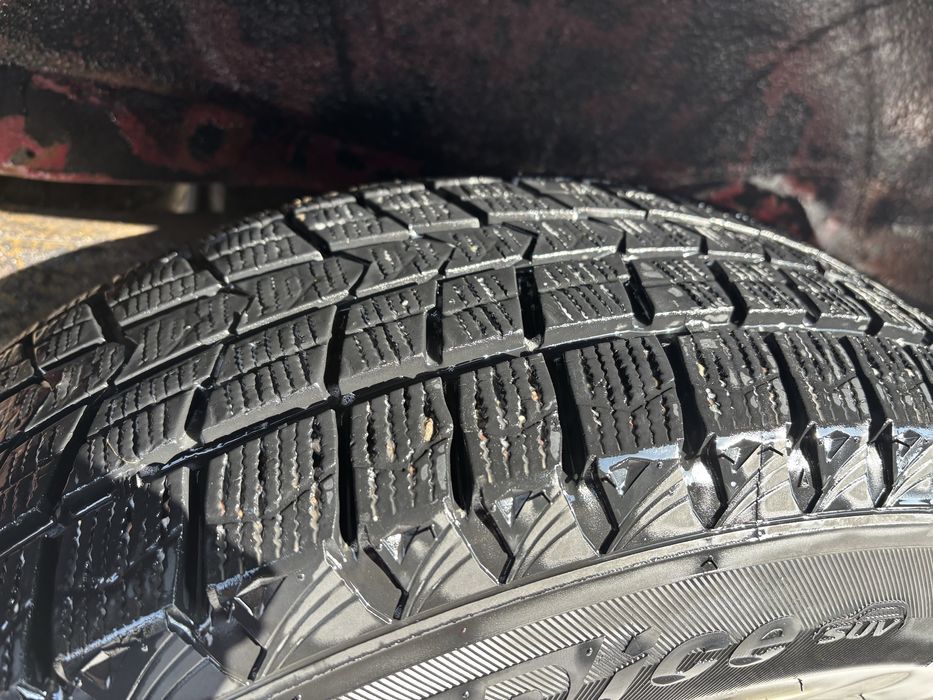 Шины с дисками от Монтеро Спорт