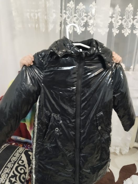 Продам подростковые куртки