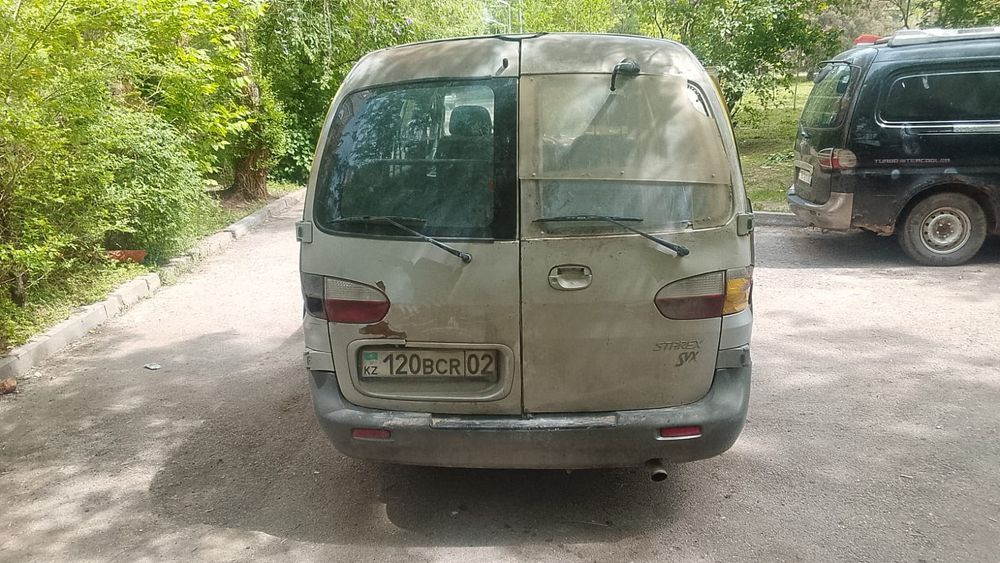 Продам хюндай старекс