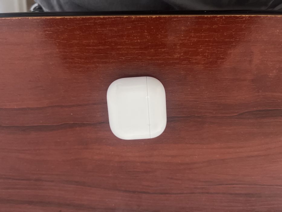 Airpods 4 cu anc