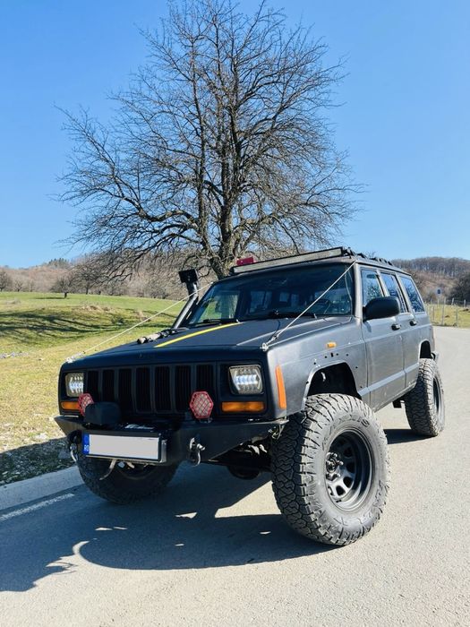 JEEP CHEROKEE XJ 1998 – 2.5 Diesel - 277000 KM - echipat offroad