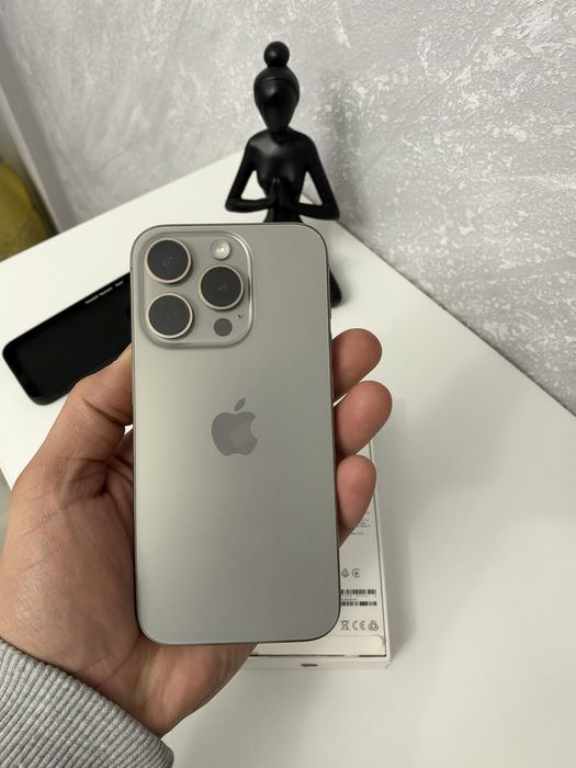 Vand Iphone 15 PRO