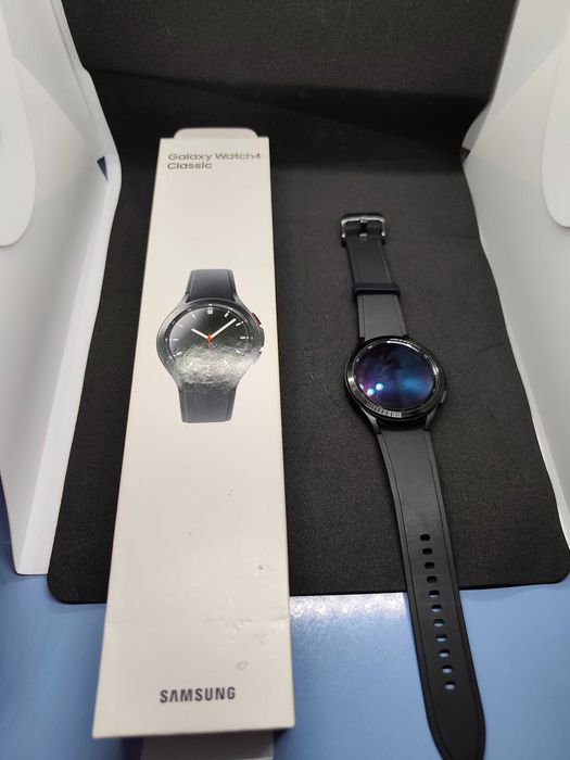 Samsung Galaxy watch 4 classic