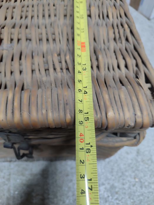 Ретро неща за всеки, количка , радио грамофон с мниго плочии др+2 бр в