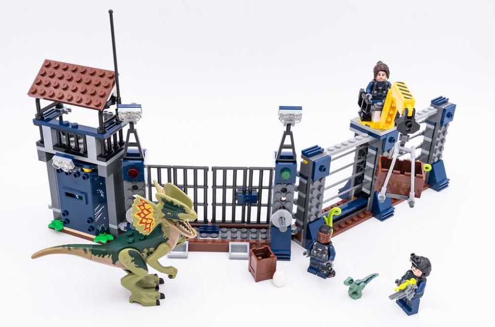 Lego Jurassic 75931+75928