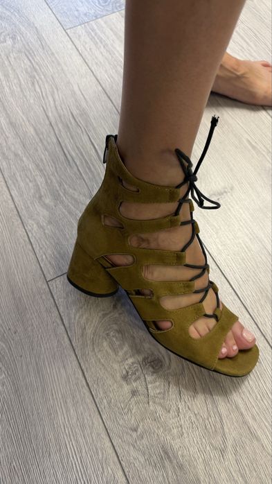 Sandale piele intoarsa Musette