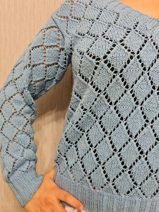 Продам новую кофту ручной вязки