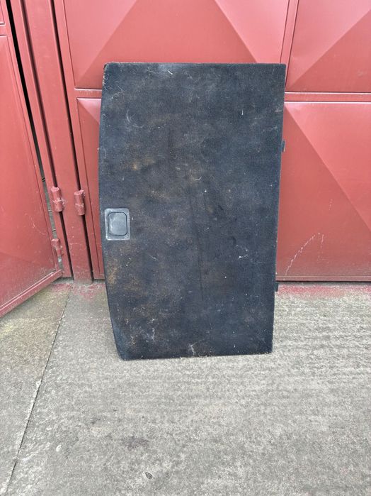 Кора за багажник