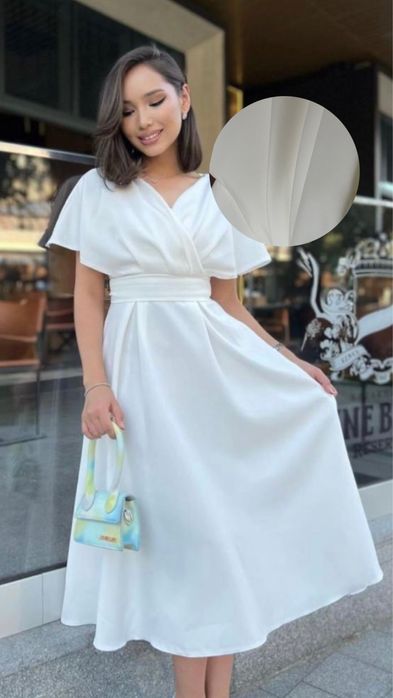 Белое платье повседневное