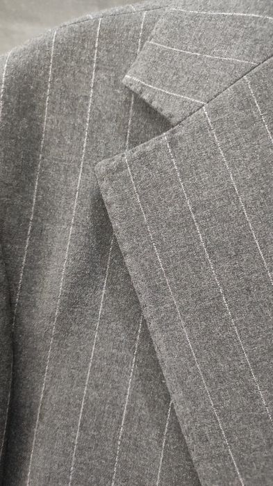 Продаётся костюм тройка. Shogan.