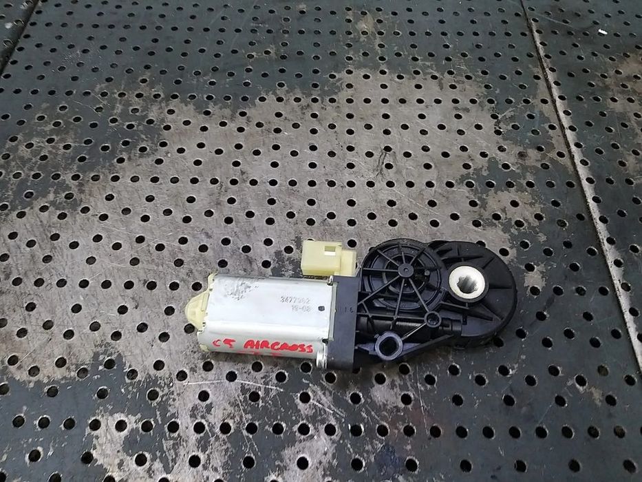 Motoras reglaj scaun stanga fata citroen c5 aircross 0390207071