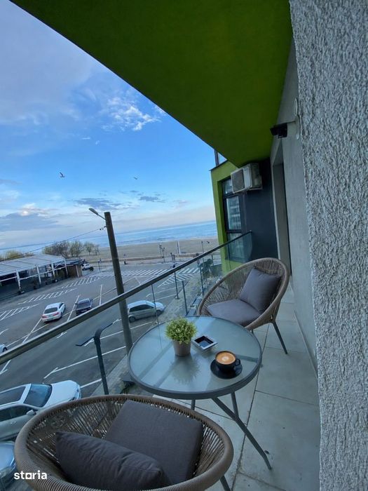 Alezzi. Rar la vanzare! Apartament cu vedere permanenta la mare | Prim