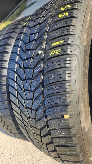 255/55 R18 • Iarna • Hankook Winter I cept evo 3 X 109V | 2 buc | DOT 2022 | Pret/buc