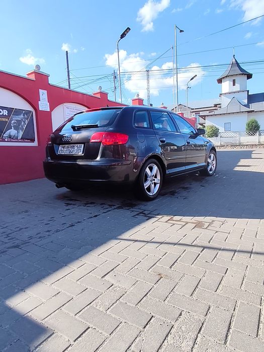 Văd Audi A3 1.6 benzina!