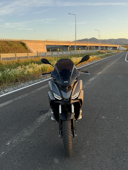 Scuter Aprilia SR GT 125