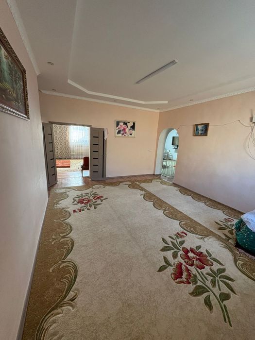 Уй сатылады 5 бөлме