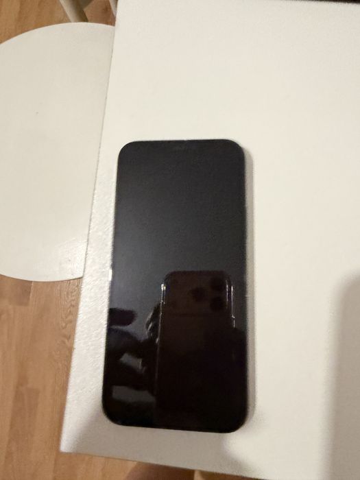 Iphone 12 pro 256 gb  като нов