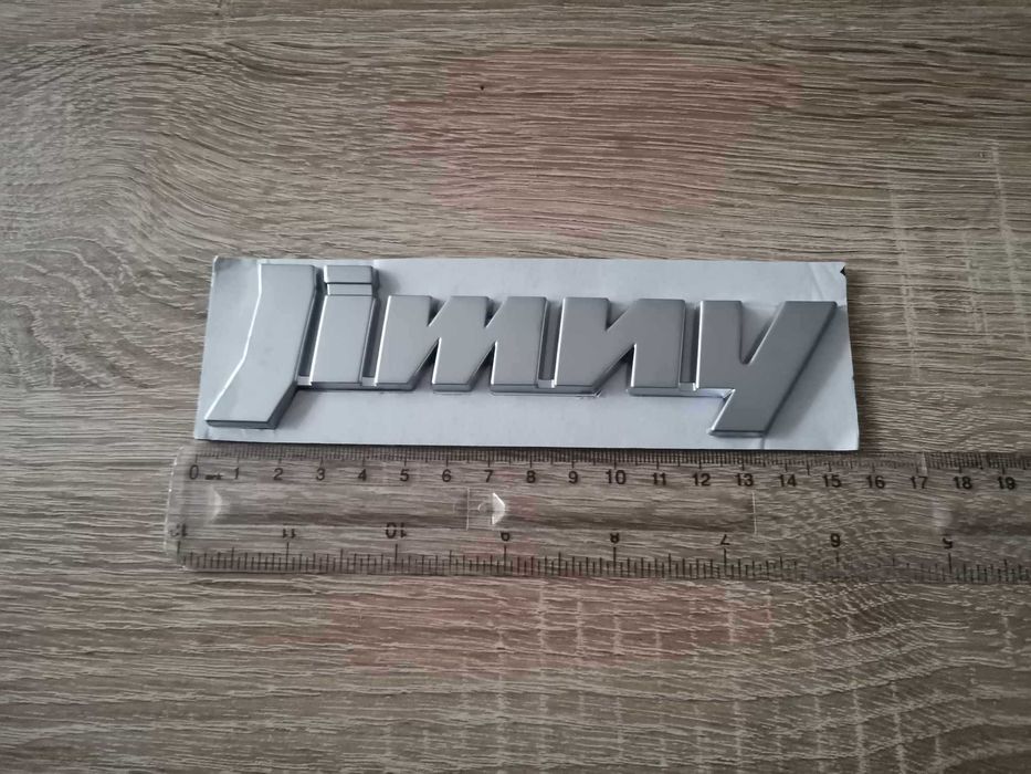 надпис емблема Suzuki Jimny
