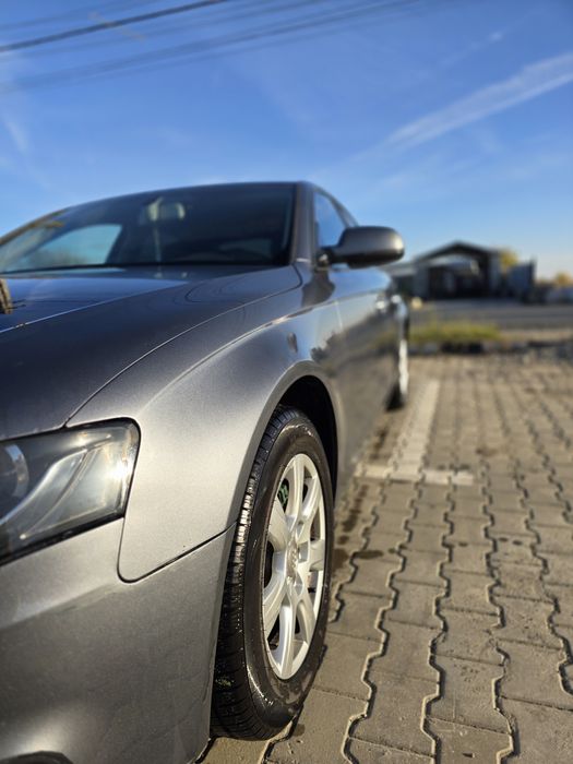 AUDI A4 2012 — imagine 2