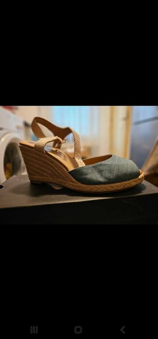 Sandale cu platforma Daichman