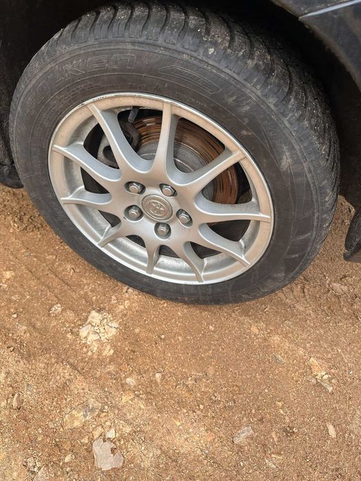 НОВ ВНОС !! НА ЧАСТИ Toyota Avensis 2.2 177Д-Кат 2005г ПЕРФЕКТНИ ДЮЗИ