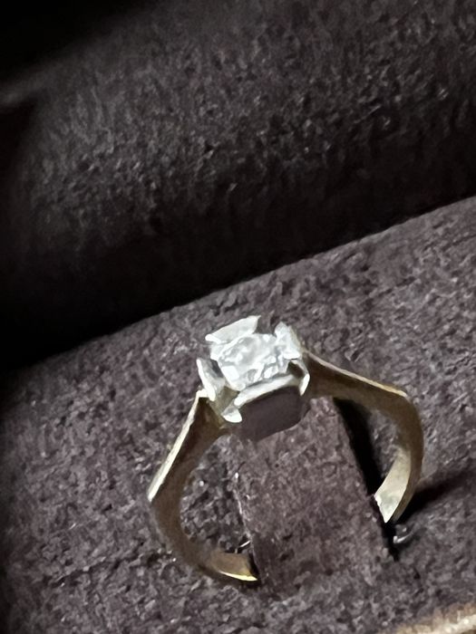 Годежен пръстен златен