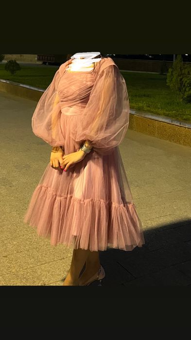 Платье нарядное