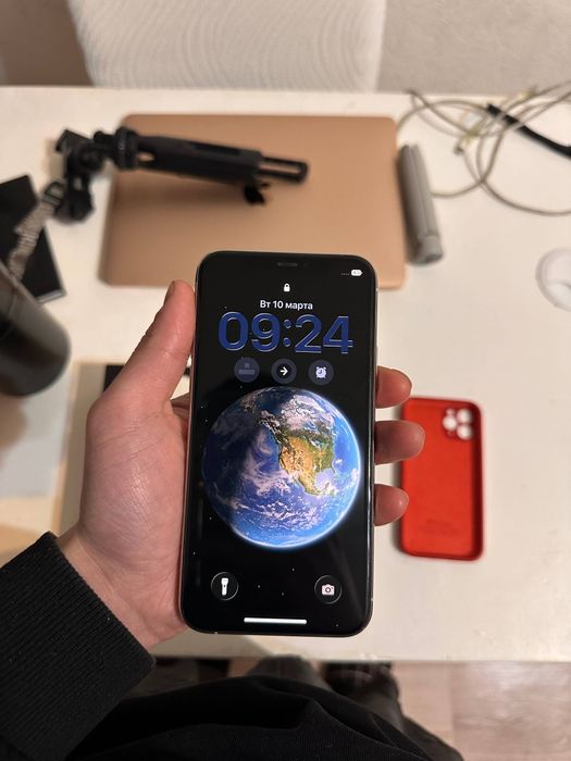 Iphone 11 pro 256gb отличном состоянии.
