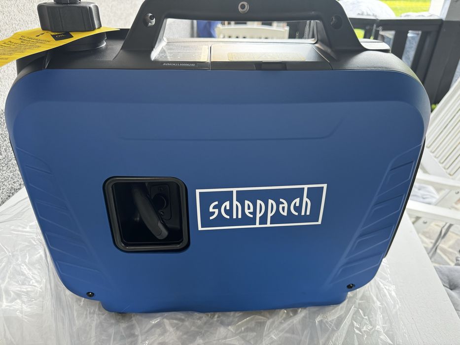 Vand un generator pe benzina NOU NOUT in cutie