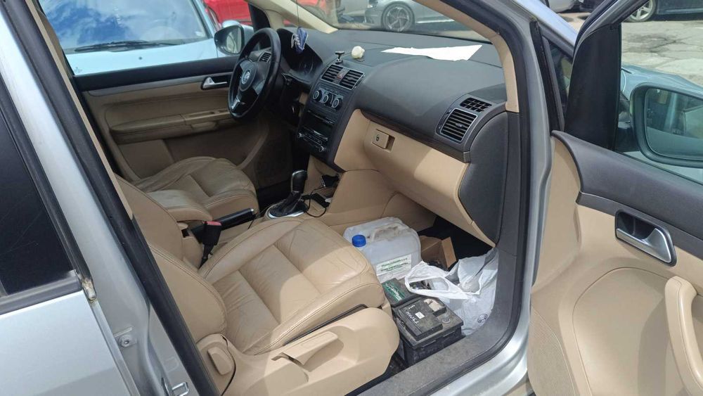 Продавам VW Touran 2014gодина за части - 1.4 бензин-метан-втора газова уредба , 150 к.с. с турбо