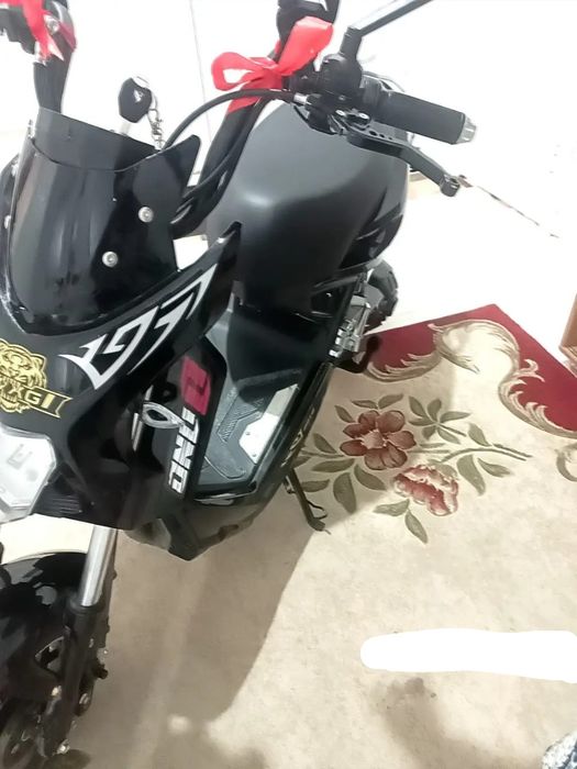 Электрмопед. Скутер.