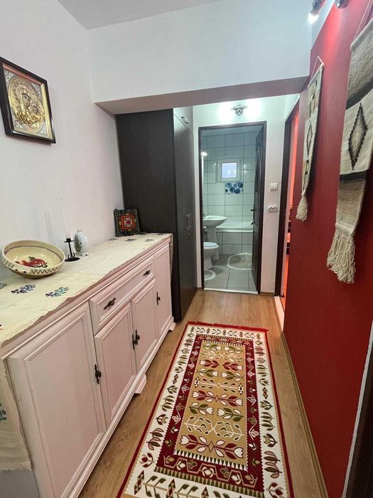 Vand apartament 2 camere in Busteni cu vedere panoramica