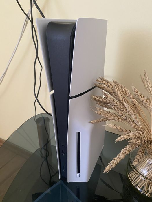 PS5 с дисководом