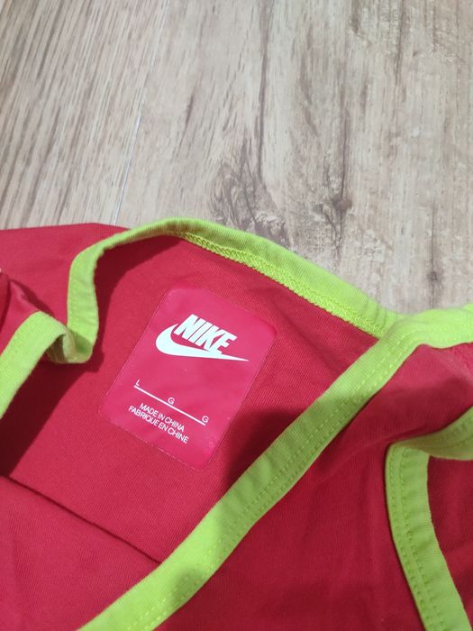 Maiou dama Nike mărimea M/L
