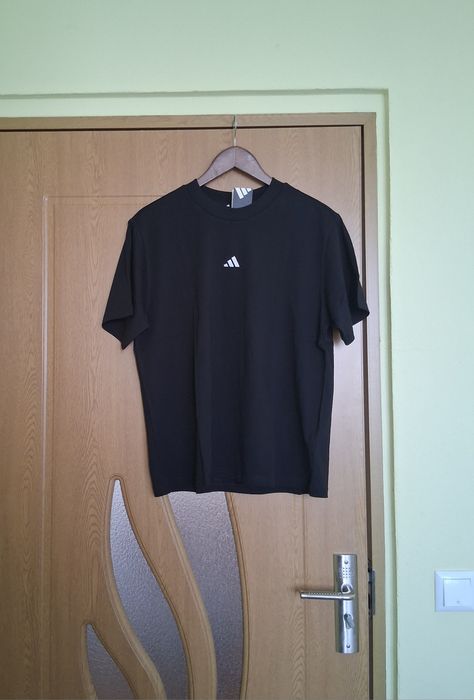 Tricou femei nou cu eticheta adidas