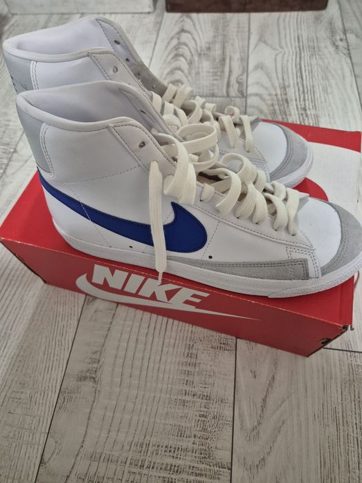 Оригинални мъжки кецове Nike