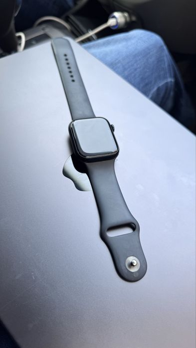 Apple Watch 9 series 45mm