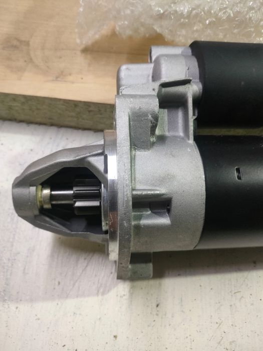 Продам стартер на мерс 50000тг и рулевая рейка цена договорная