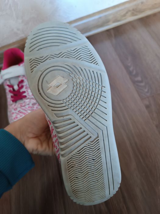 Спортни обувки Lotto