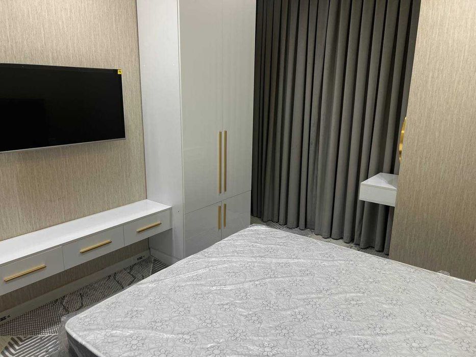 Сағбонда 3 хоналик квартира сотилади (3/2/10)