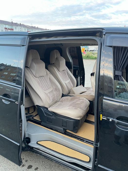 Срочно продам toyota estima