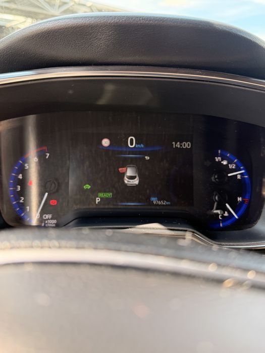 TOYOTA Corolla 1.8 Hybrid
