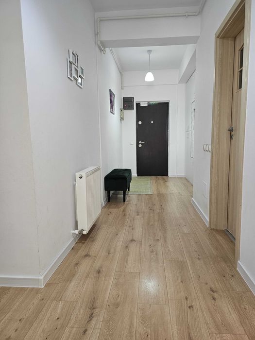 Vand apartament 4 camere in Prelungirea Ghencea, Cartierul Latin