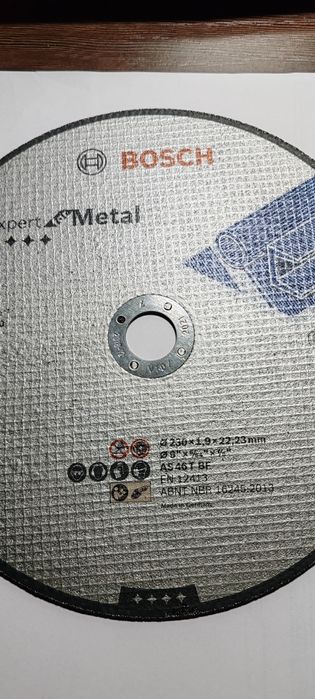 Продам отрезные диски Bosch