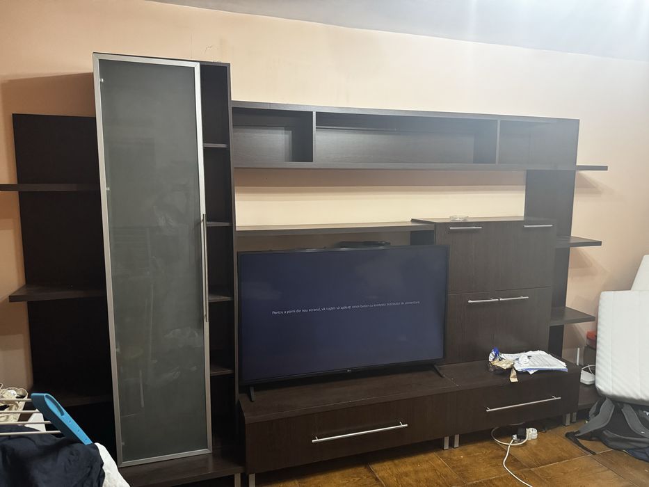 Biblioteca sufragerie