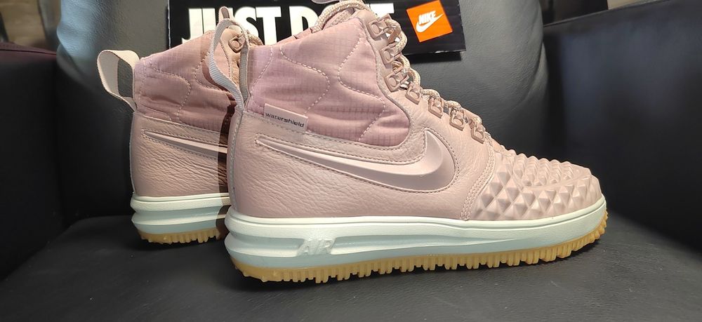 Nike Air Force 1 Duckboot, номер 39